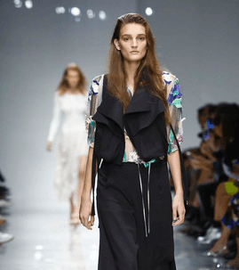 موضة الحيليه من Blumarine لصيف 2016