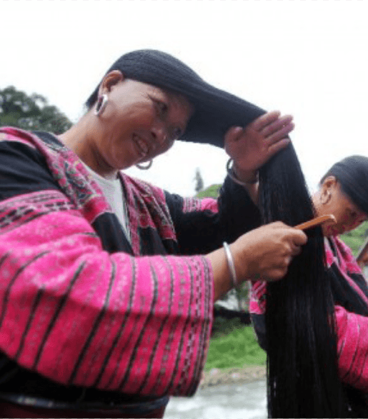 تعتني نساء قرية هانوغلو بصحة ونظافة شعرهن
