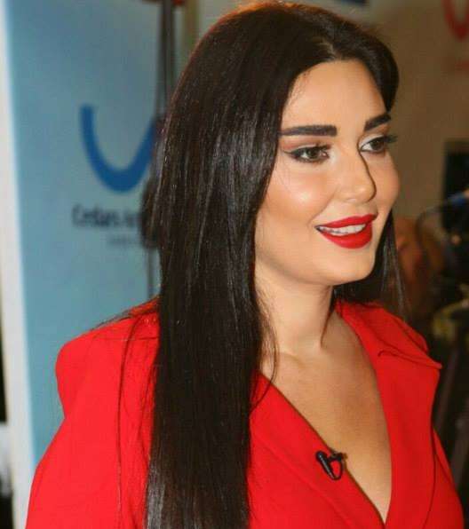 الأحمر رفيق سيرين عبد النور في إطلاق فيلم 