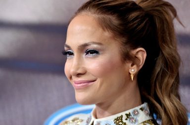 بالصور، أسوأ أخطاء الماكياج مع النجمات في 2015