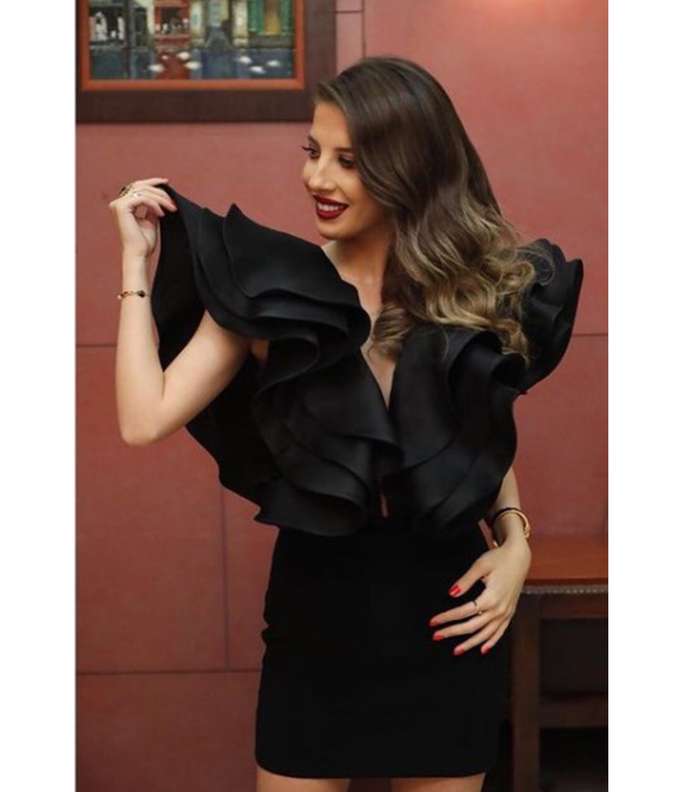 فساتين اسود قصير