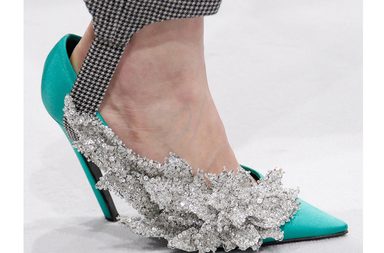 حذاء بلانسياغا المروس والمزين باحجار الترتر لشتاء 2017