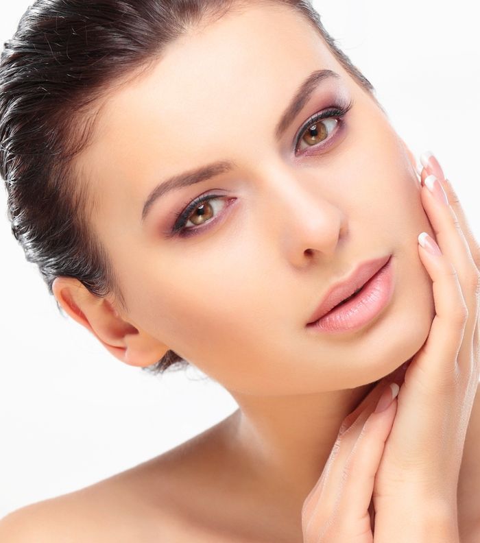 خلطات سحرية تفيد كمرطب للبشرة الجافة