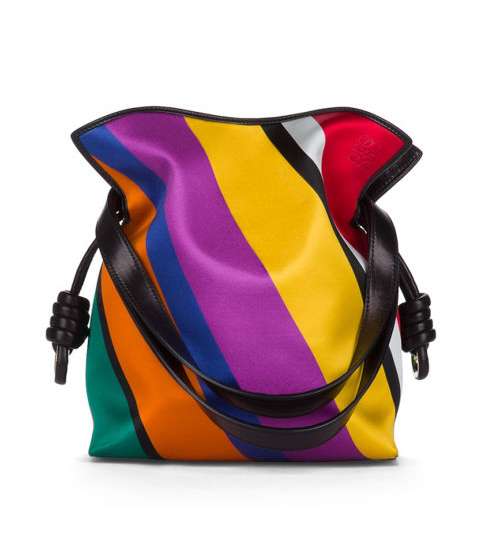 حقيبة باسلوب الدلو من لويفي مقلمة بخطوط ملونة