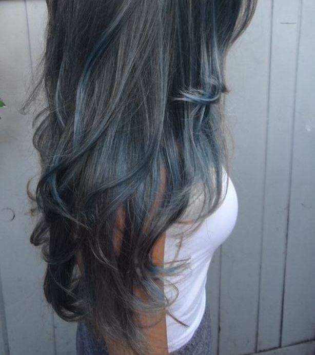 صيحات شعر صبغة رمادي غامق