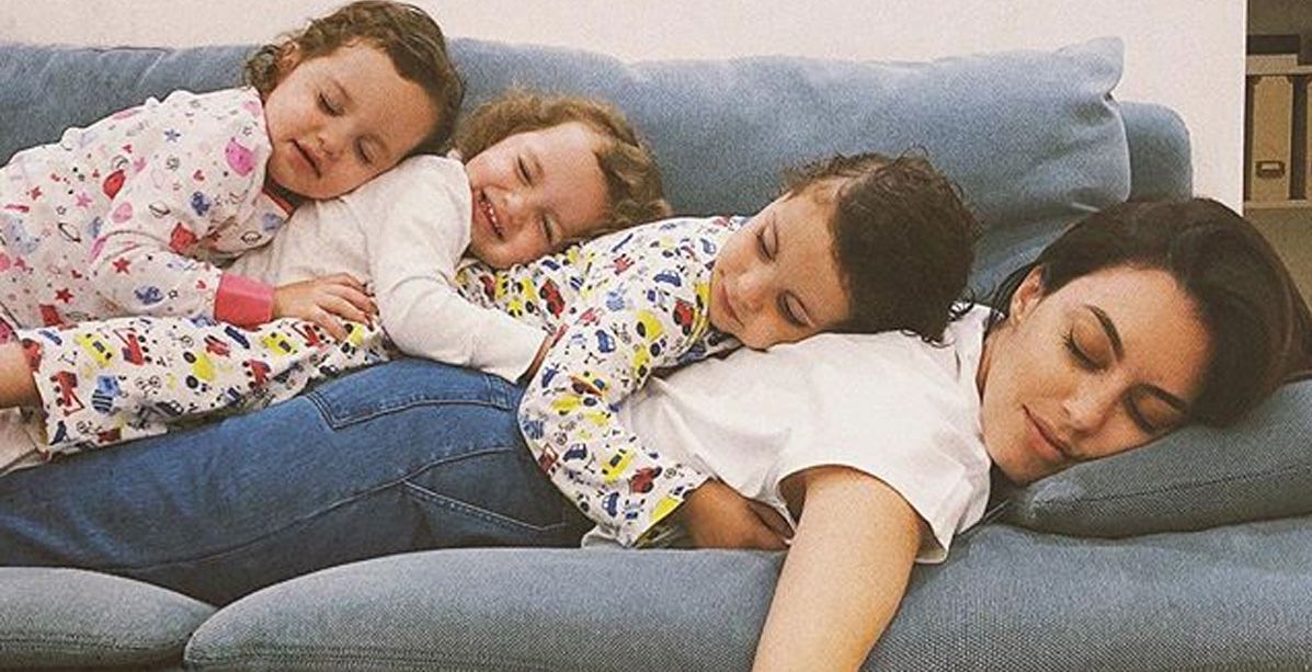 في عيد الأم: المؤثرات العربيات مثال للمرأة الناجحة التي تجمع بين الأمومة والعمل!