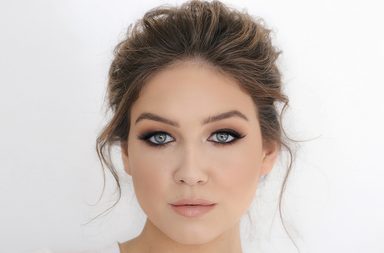 ادوات مكياج فرنسي للعرايس