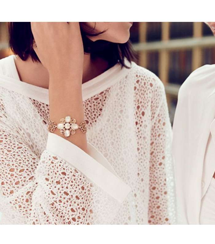 ابرز الاكسسوارات من CHANEL لامراة الحمل