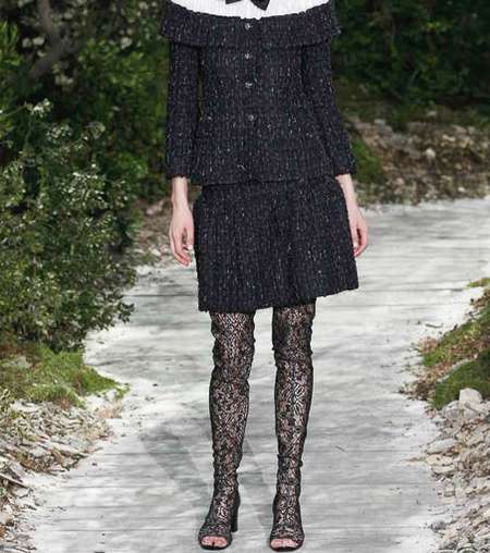 إطلالة 11 من مجموعة Chanel للازياء الراقية لربيع 2013