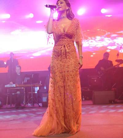 نوال الزغبي تتألّق ليلة رأس السنة 2012