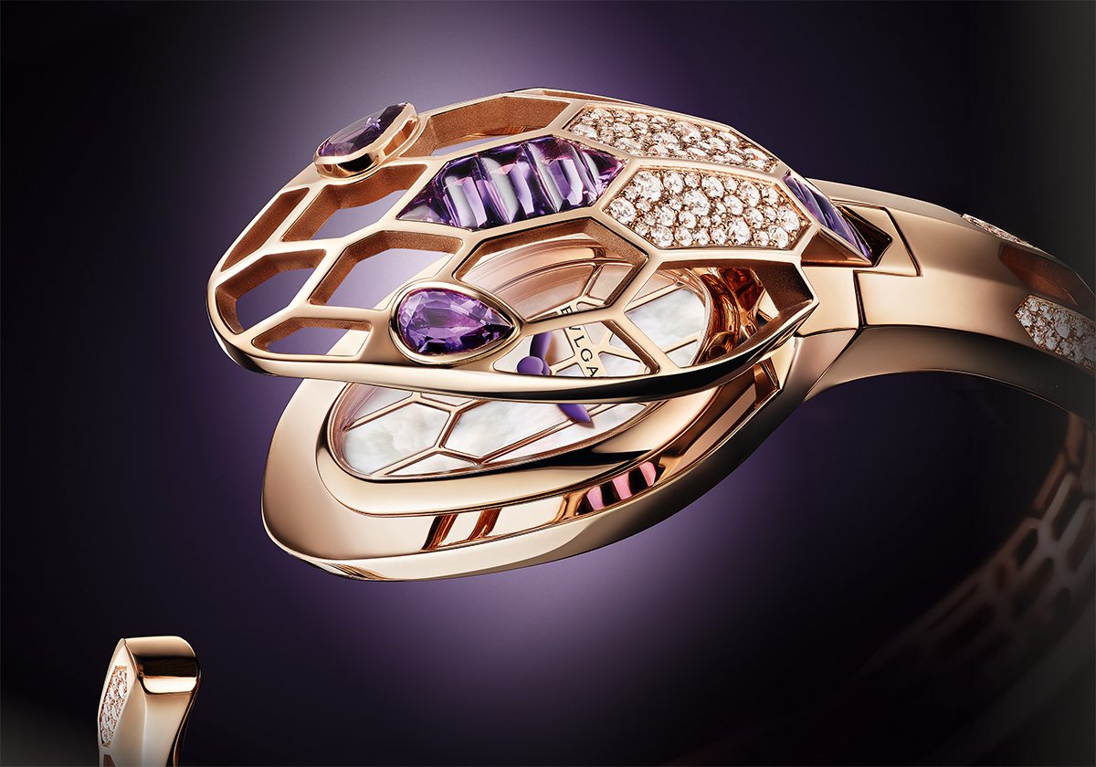 ساعة من مجموعة serpenti Amethyst من Bvlgari