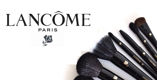 اكتشفي أبرز فراشي ماكياج الوجه مع Lancôme!  