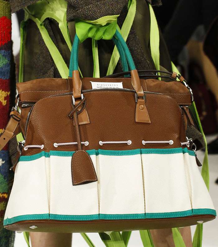 حقيبة Maison Margiela بالحجم الكبير لشتاء 2018