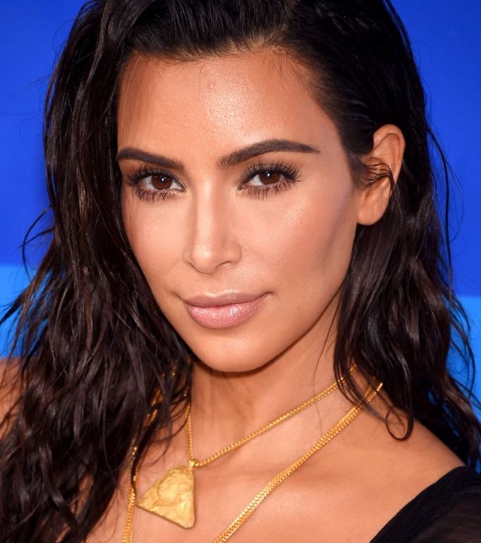 صور مكياج وتسريحات مميزة لاطلالالتك