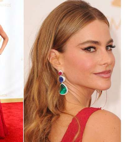صوفيا فيرغارا تتألق بفستان من فيرا وانغ في حفل الـ Emmy 2013