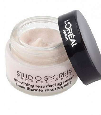 كريم الأساس الأولي Studio Secrets Smoothing من لوريال باريس 