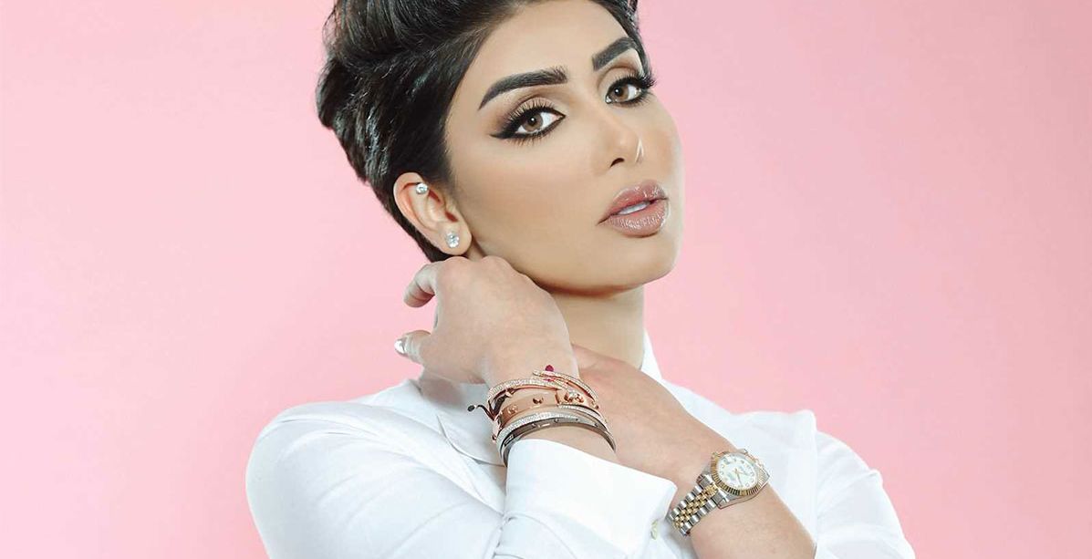 صور هنادي الكندري قبل وبعد الحجاب! متى كانت أجمل؟