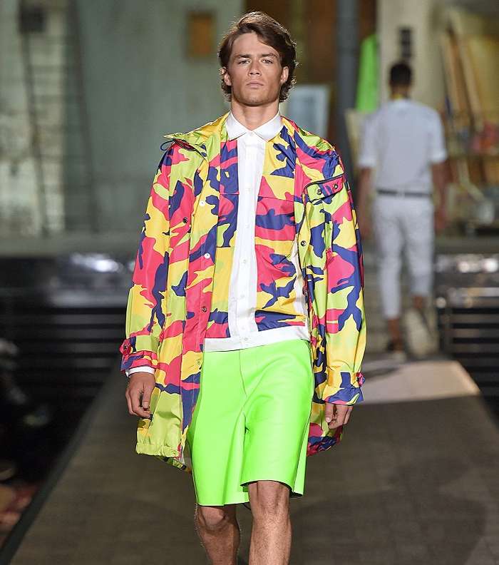 اكتشفي اجمل ازياء Dsquared2