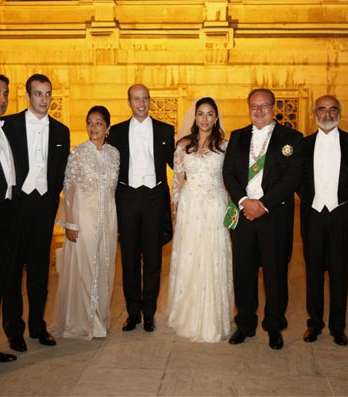صورة عائلية من زفاف حفيدة ملك أفغانستان وأمير مصر