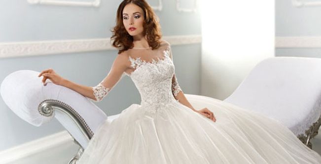 أخطاء العروس مع ثوب الزفاف