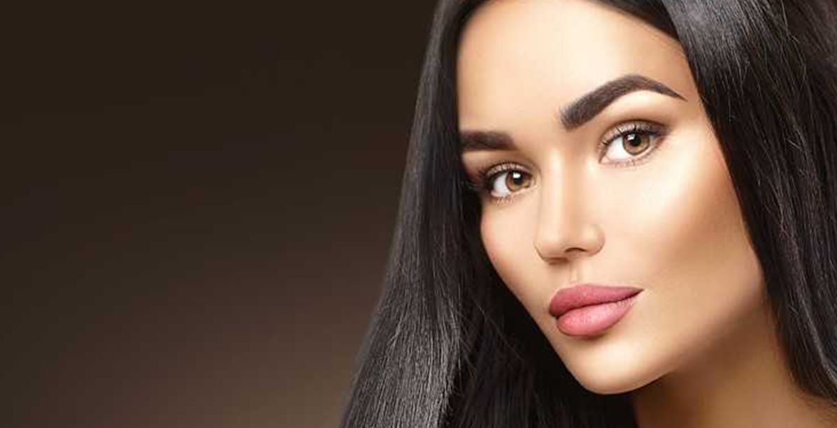 صحيح أنها مواكبة للموضة لكن الحواجب العريضة تكشف أموراً خطيرة عن شخصيتك!