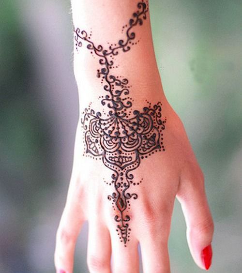 صور نقش حناء ناعم للسهرات