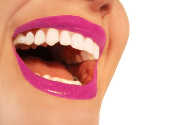 الفوشيا: أبرز ألوان الرائجة في شتاء 2013