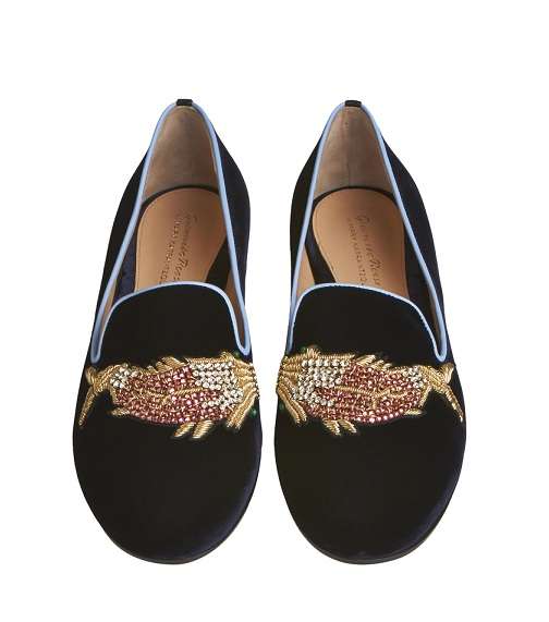 حذاء مميّز التصميم من Mary Katrantzou