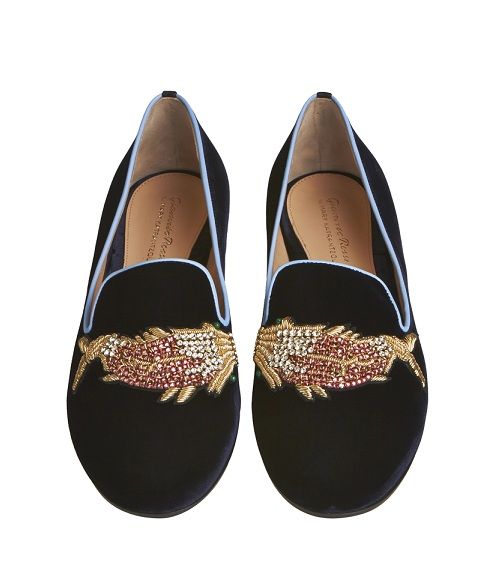 حذاء مميّز التصميم من Mary Katrantzou