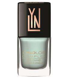 تركيبة صحية إستثنائيّة مع طلاء أظافر LYN الجديد