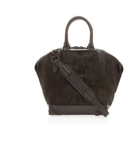 سروال ماركة بول آند جو وحقيبة وقميص ماركة T By Alexander wang من بوتيك 1
