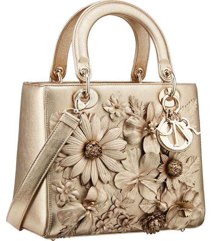 حقيبة ليدي ديور المزخرفة من مجموعة Dior Or الكبسولة