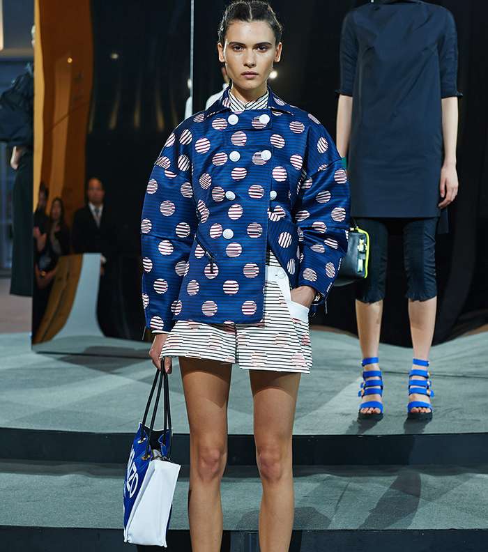 من مجموعة كينزو Resort 2015، إليك موديلات الأزياء هذه