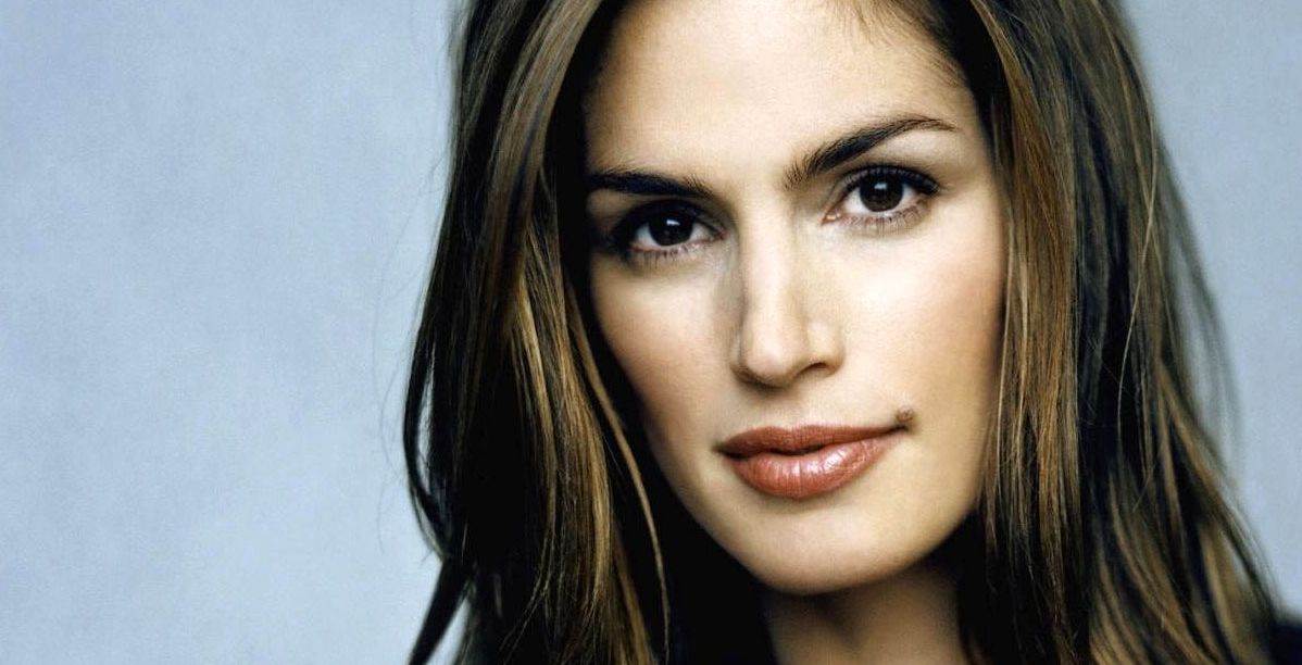 صور نجمات حافظن على شكلهن الطبيعي رغم عمليات التجميل