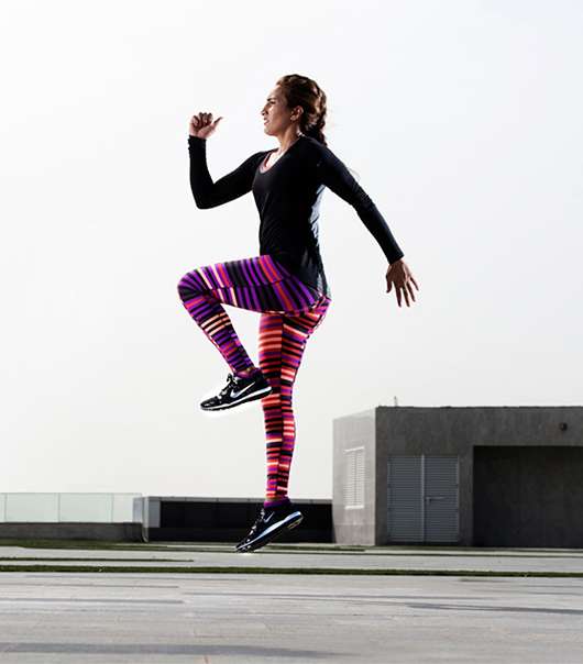 لاعبة التنس فاطمة النبهاني تجرب تطبيق Nike+ Training Club