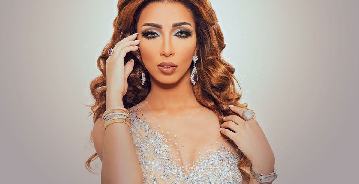عملية تجميل واحدة غيّرت ملامح دنيا بطمة جذرياً... وشكلها في السابق لم يكن مقبولاً!