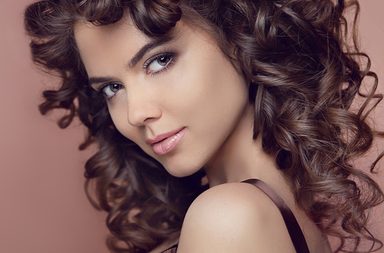 بالصور، أحدث كريمات ماكياج البشرة لجمالك هذا الموسم