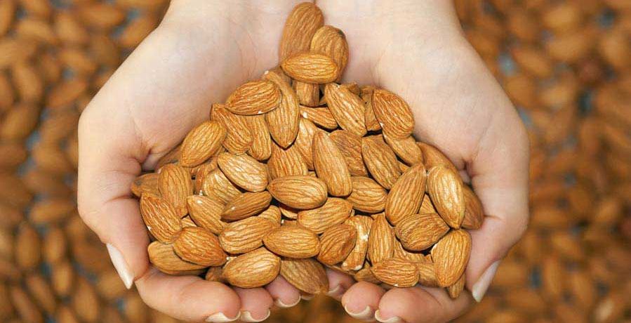 هل تعرفين كلّ فوائد اللوز؟