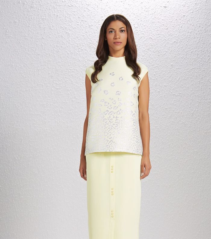 أجمل الأزياء لشتاء 2015 من توقيع مادية الشارقي