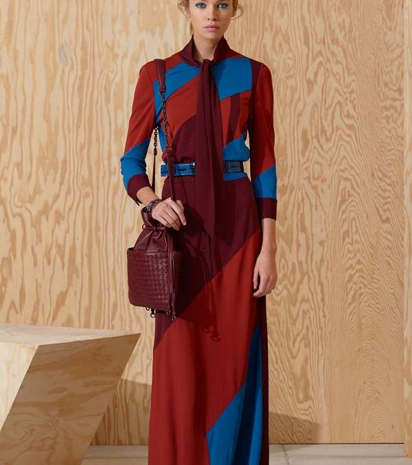 موضة الـ Color Blocks من مجموعة بوتيغا فينيتا ما قبل خريف 2016