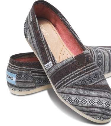 ارتدي في صيف 2014 أحذية التومز