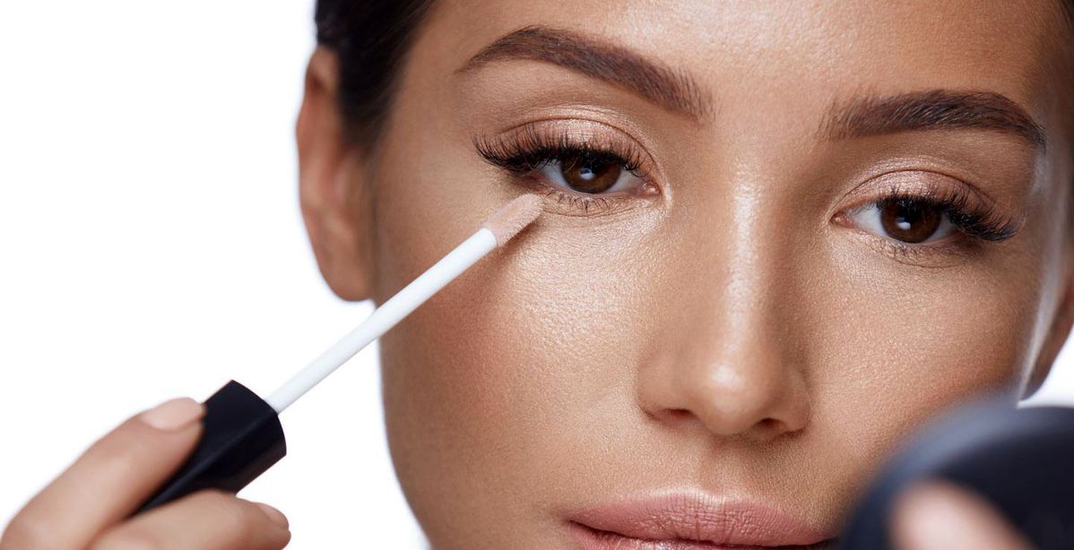 4 استعمالات للكونسيلر في مكياج واحد