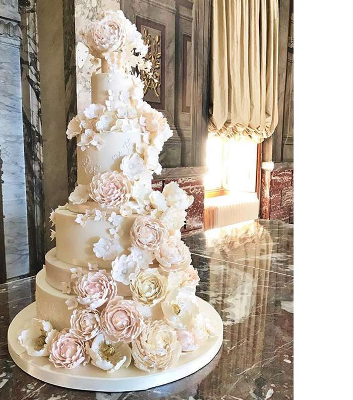 كيكات عرايس