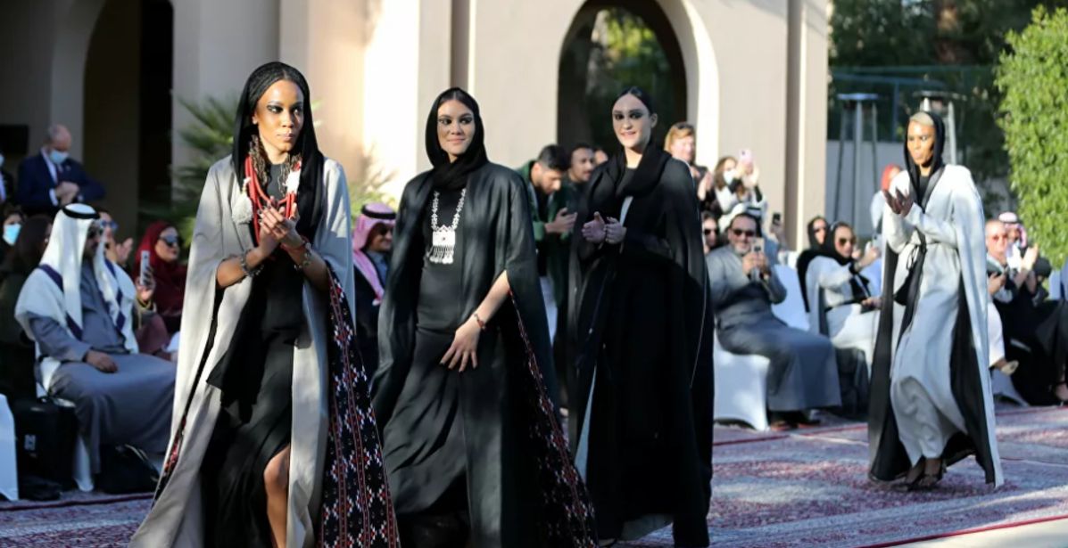 العاصمة الرياض تشهد عرضاً مميزاً للمصممة الأميرة صفية حسين  