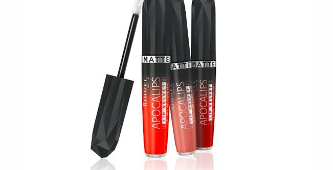 احمر الشفاه وطلاء الاظافر غير لامع من Rimmel