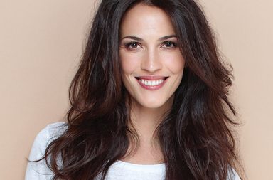 بشرة شابة مع UNE