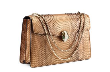 صور مجموعة حقائب Serpenti Forever من Bulgari