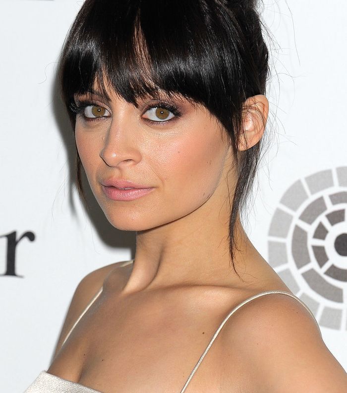 اللون الأسود هو أكثر ما لاق بوجه نيكول ريشي