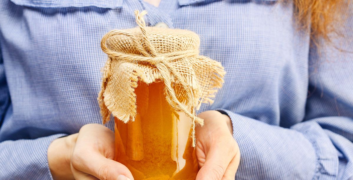هل حاولت تناول المياه مع العسل على الريق؟ لن تتخيلي نتيجته!