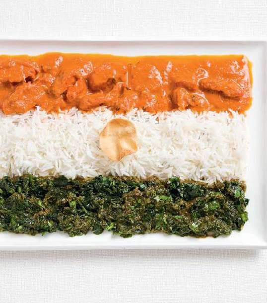 علم الهند مصنوع من الدجاج بالكاري والأرز